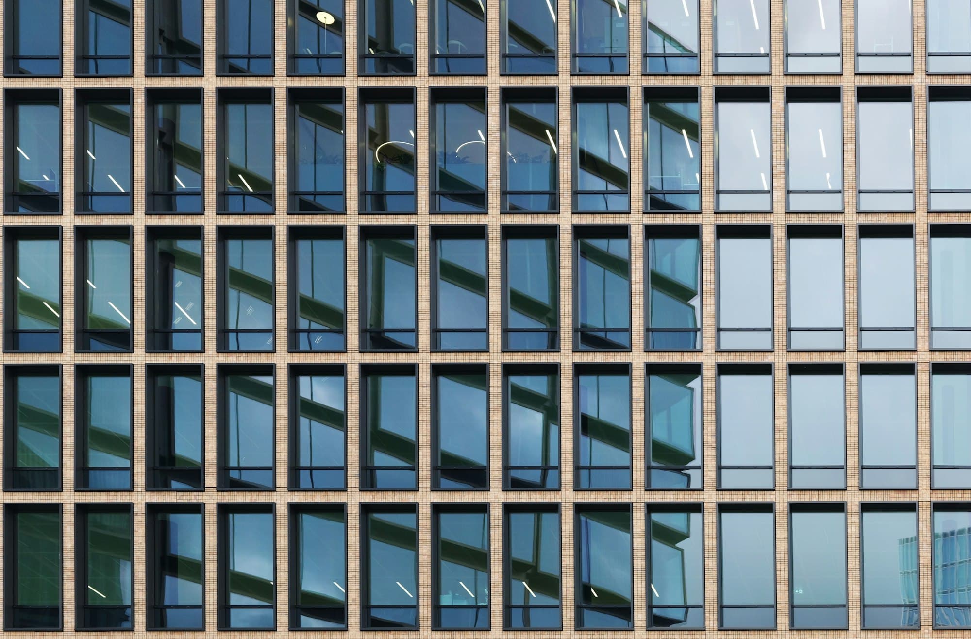 Curtain wall detail